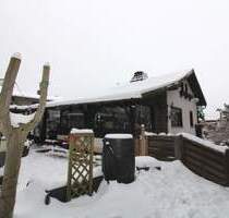 Platz für die Familie in idyllisch angelegtem Grundstück - EFH in Waltershausen OT Winterstein