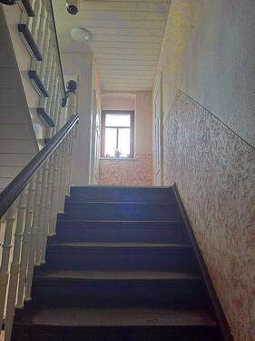 Treppenhaus.jpg - 1 Zimmer Mehrfamilienhaus, Wohnhaus zum Kaufen in Frohburg