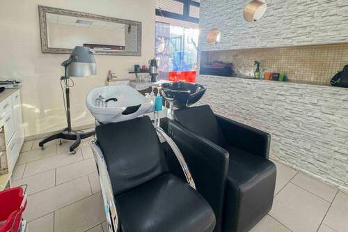 Laden 5 - Gewerbeobjekt (Büro, Produktion, Verkauf) in Neu Wulmstorf zum Kaufen