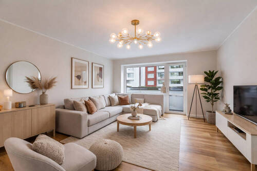 Wohnzimmer_gestaged - 