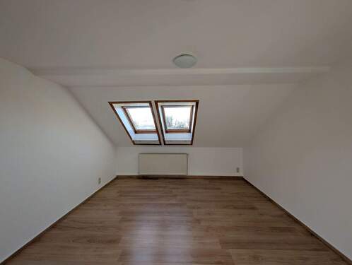 Zimmer 2 - 2 Zimmer Etagenwohnung zur Miete in Apolda