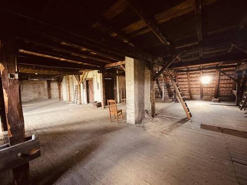 IMG_3924 - Jetzt ausbauen: DACHGESCHOSSROHLING mit Baugenehmigung für 2 Wohnungen!