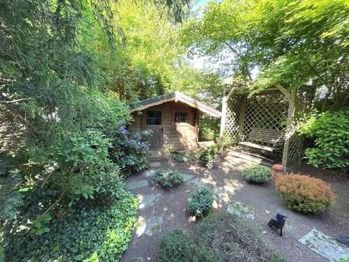 Gartenhaus - 