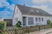 Vorderansicht - Einfamilienhaus mit 129,00 m² in Cremlingen zum Kaufen