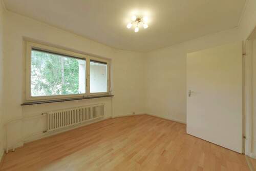 Zimmer 2 - 