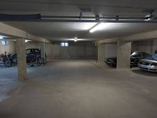 Tiefgarage Foto 1 - 