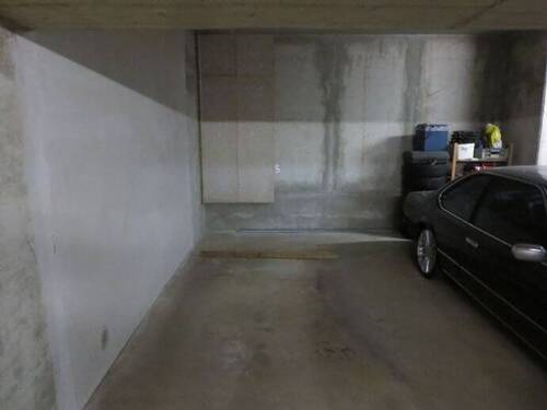 Tiefgaragenplatz Nr. 5 - 