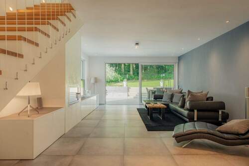 Wohnbereich auf Gartenebene - 