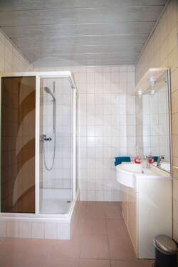 Badezimmer DG - 