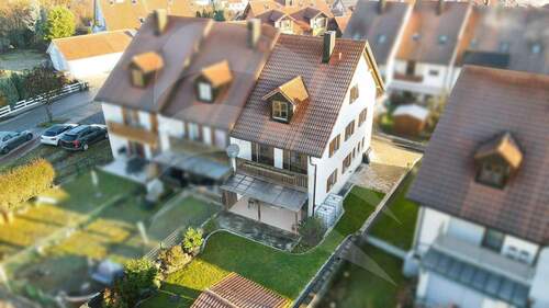 Vogelperspektive - 7 Zimmer Reihenendhaus zum Kaufen in Dingolfing