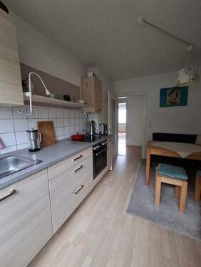 20260228_111900.jpg - Etagenwohnung mit 71,00 m&sup2; in Bonn zur Miete