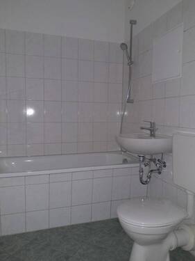 Badezimmer - 3 Zimmer Etagenwohnung in Wilkau-Haßlau