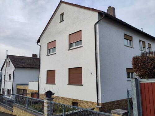 Bild 3 - 7 Zimmer Mehrfamilienhaus, Wohnhaus in Bad Nauheim