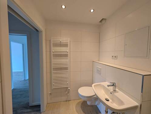 Badezimmer - Etagenwohnung mit 70,50 m² in Chemnitz zur Miete