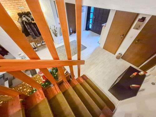 Treppe zum DG - 