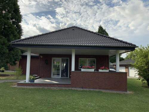 Rück- bzw. Seitenansicht Bungalow - 