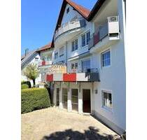 Zwei Zimmer, zwei Bäder und eine große Terrasse in sonniger Lage - Unterkirnach