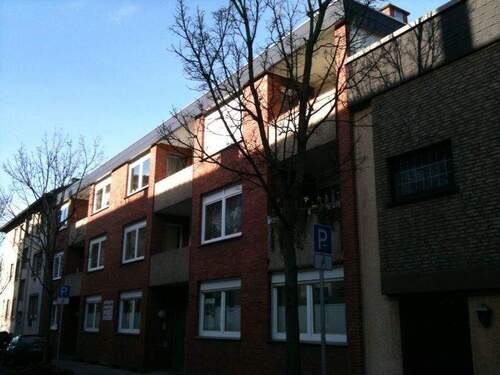 Hausansicht - 1-Zimmer Stadtmitte ohne Balkon