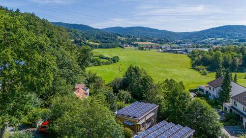 Bild 1 - Seltene Gelegenheit: Exklusives Grundstück am Stadtrand von Deggendorf in begehrter Lage!