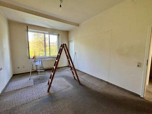 Zimmer 2 - Etagenwohnung mit 92,00 m² in Köln / Raderberg zur Miete