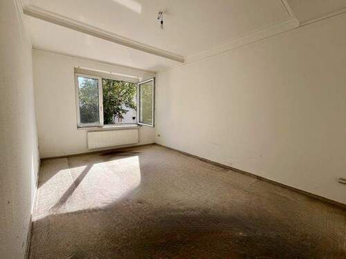 Zimmer 3 - 