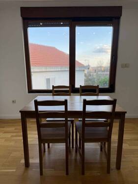 Bild 2 - 2 Zimmer Etagenwohnung zum Kaufen in Budva