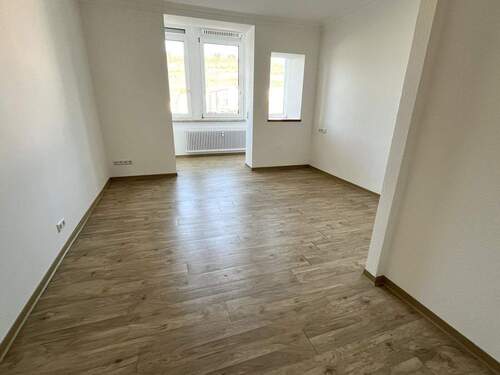 Schlafzimmer - 2 Zimmer Etagenwohnung zum Kaufen in Bad Mergentheim