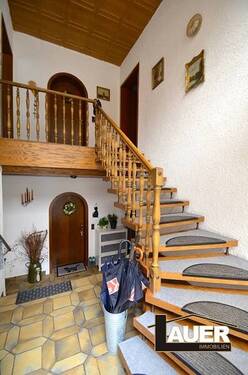 Ansicht 4 - Mehrfamilienhaus, Wohnhaus mit 217,00 m&sup2; in Völklingen - Ludweiler zum Kaufen