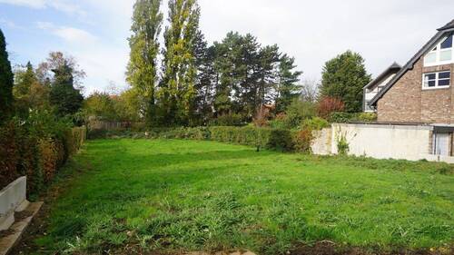 Blick in das Grundstück - Grundstück zum Kaufen in Moers