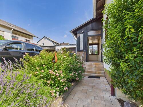 CAM05322G0-PR0012-STILL043.jpg - 