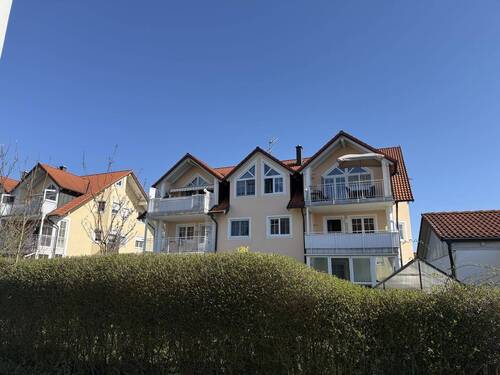 Außenansicht - 3 Zimmer Etagenwohnung zum Kaufen in Ruhstorf