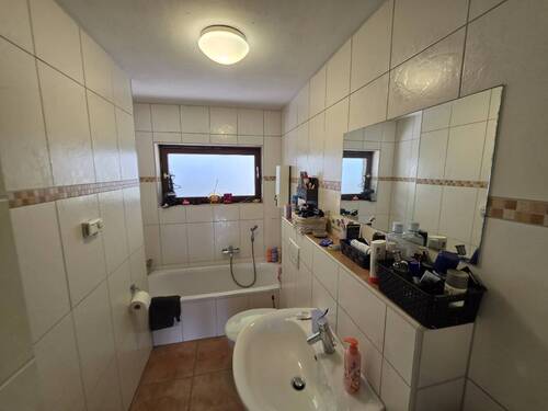 Tagelichtbad mit Wanne - 
