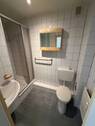Badezimmer mit Dusche - 