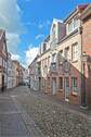 Straßenansicht mit Blick zum Fischmarkt - 3 Zimmer Etagenwohnung zur Miete in Stade
