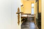 Blick in die Toilette - 