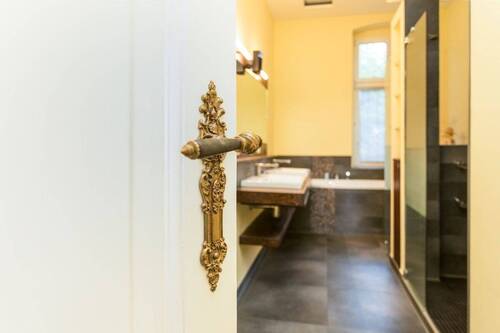 Blick in die Toilette - 