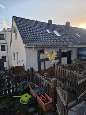 Bild 3 - 5 Zimmer Doppelhaushälfte in Niefern-Öschelbronn