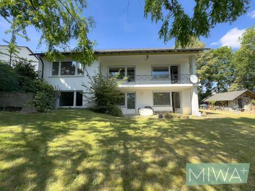 IMG_6398 - Kein Haus von der Stange - großes Wohnhaus in beliebter Wohngegend!