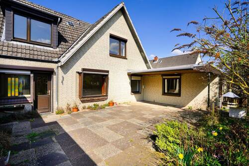 Rückseite - Einfamilienhaus mit 150,00 m&sup2; in Timmendorfer Strand zum Kaufen