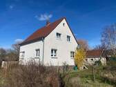 MH12153-RDMkurz#Einfamilienhaus - Einfamilienhaus mit Potenzial in angenehmer Wohnlage von Weinböhla