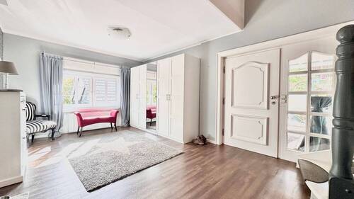 Eingang - 1 Zimmer Mehrfamilienhaus, Wohnhaus zum Kaufen in Waldbröl