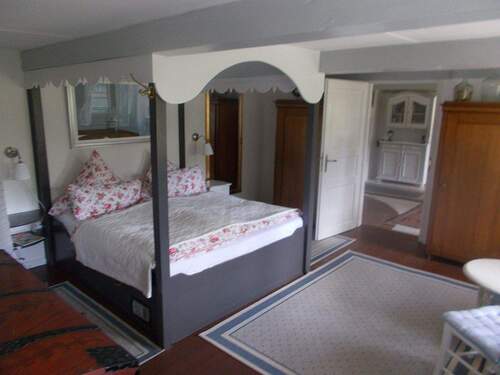 großes Schlafzimmer - 