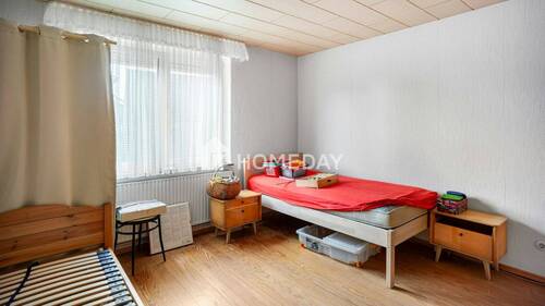 EG Kinderzimmer 1 - 