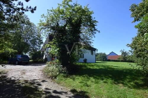 Auffahrt - Mehrfamilienhaus, Wohnhaus mit 200,00 m² in Dombühl zum Kaufen