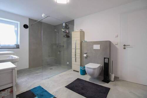 Bad - Etagenwohnung mit 95,80 m² in Ellgau zum Kaufen