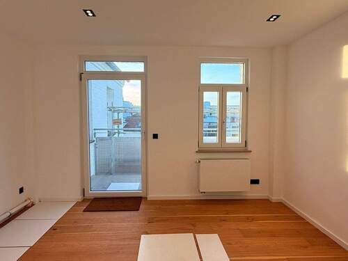 KOCHEN - Etagenwohnung mit 120,00 m&sup2; in Nürnberg zum Kaufen