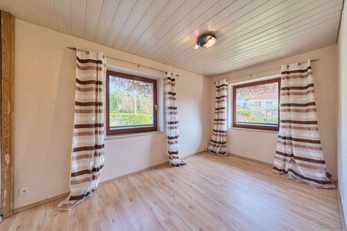 Zimmer Erdgeschoß 12,8 m² - 