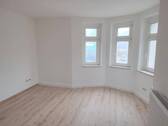 Wohnzimmer - Etagenwohnung mit 70,80 m² in Zeulenroda-Triebes zur Miete