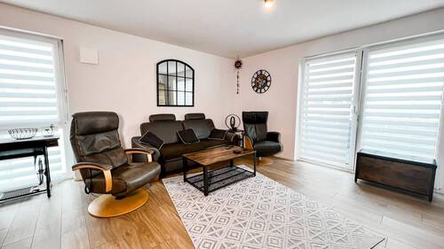 Wohnzimmer - Etagenwohnung mit 79,80 m² in Neudenau zum Kaufen