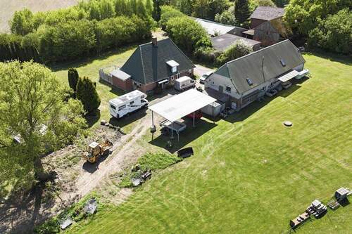 Luftaufnahme - 4 Zimmer Einfamilienhaus zum Kaufen in Martensrade